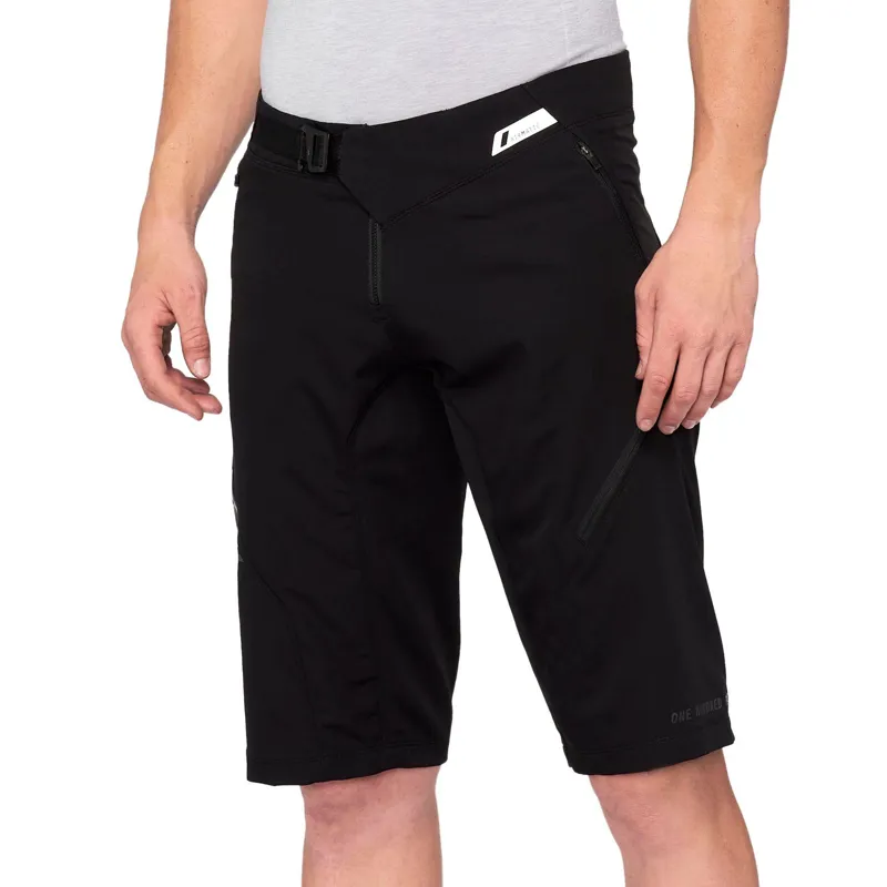 100% Airmatic Shorts - Black