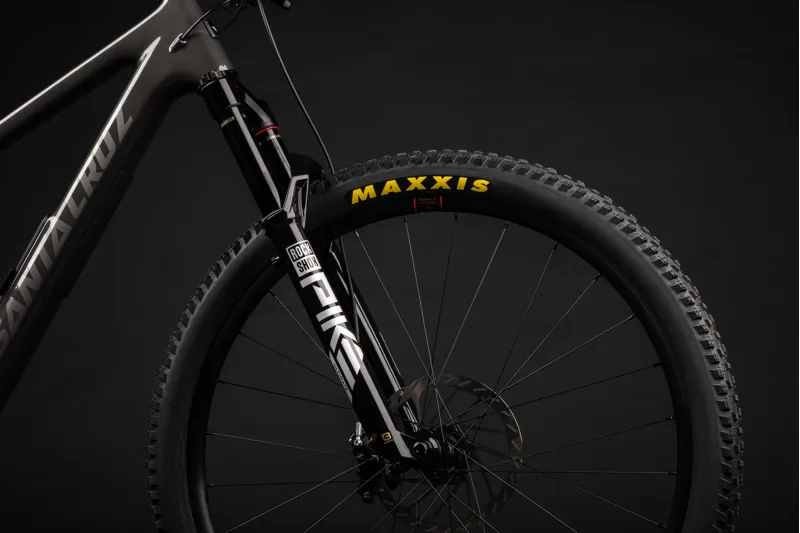 2027 Santa Cruz Tallboy CC 90 - Gloss Carbon-2