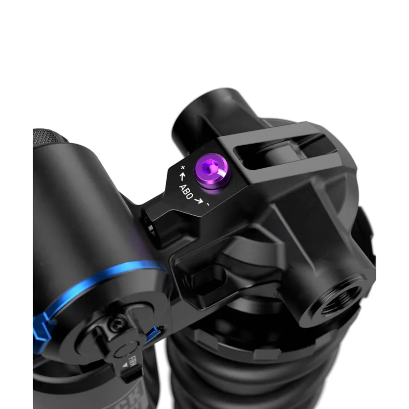 RockShox Vivid Coil Ultimate RC2T - Standard Trunnion - D1-2