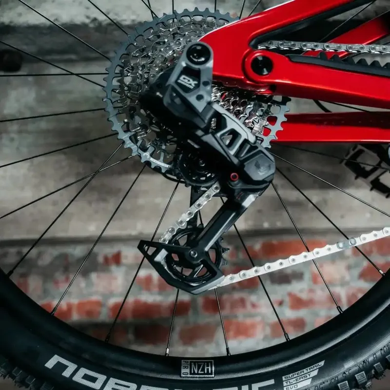 Nukeproof Reactor Carbon Pro-5