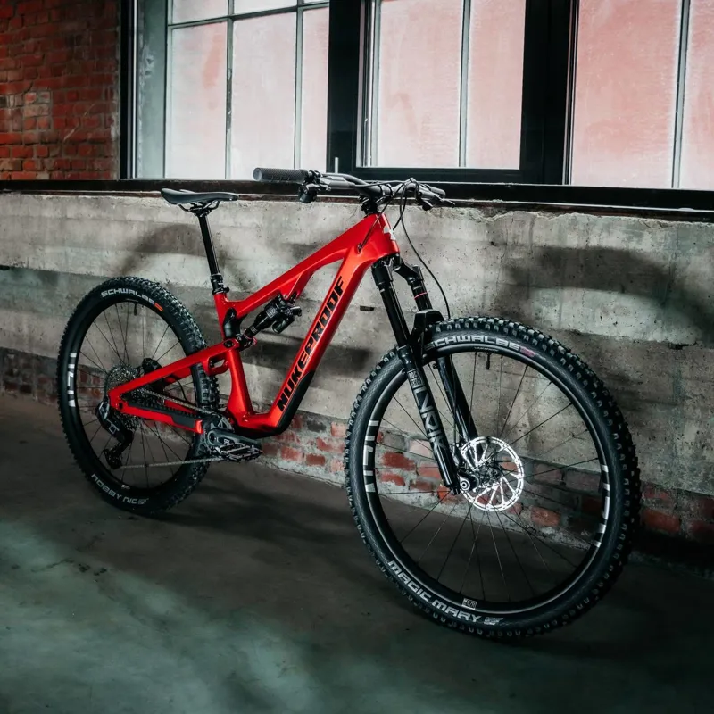 Nukeproof Reactor Carbon Pro-6