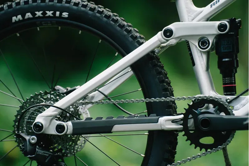 2025 Transition Ripcord Complete Bike - Raw-4