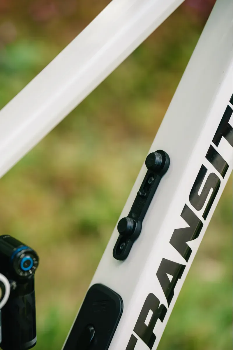 2025 Transition Sentinel Carbon XT - White-1