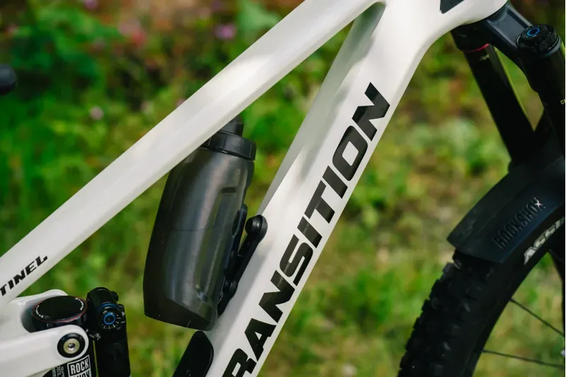 2025 Transition Sentinel Carbon XT - White-2